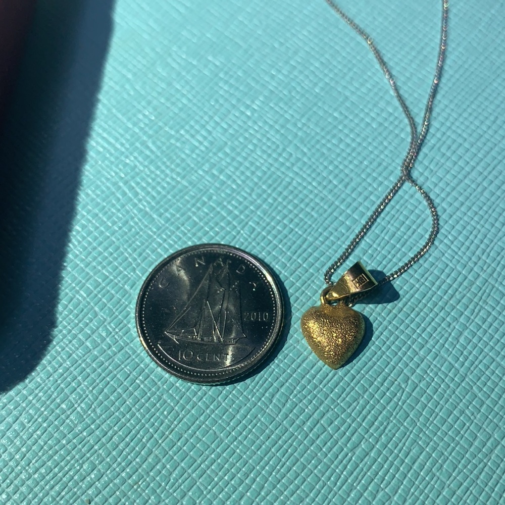 Dainty Heart Necklace - Picture 4 of 4